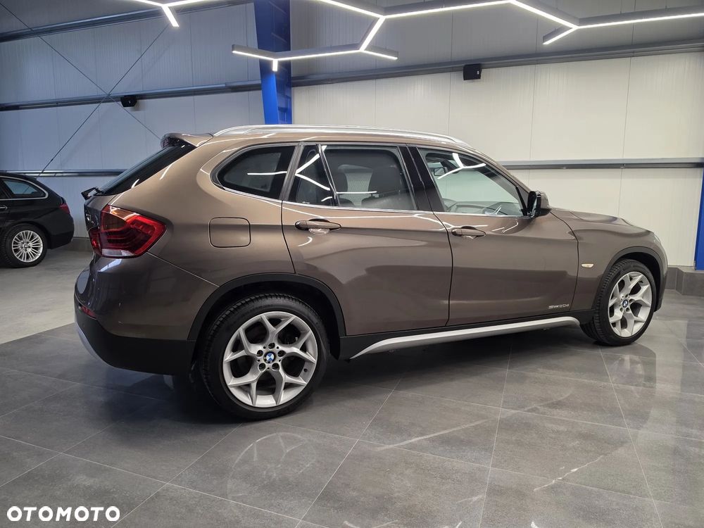 BMW X1 sDrive20d - 16