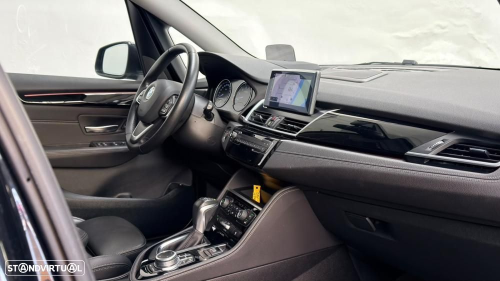 BMW 225xe Active Tourer iPerformance Luxury Line - 24