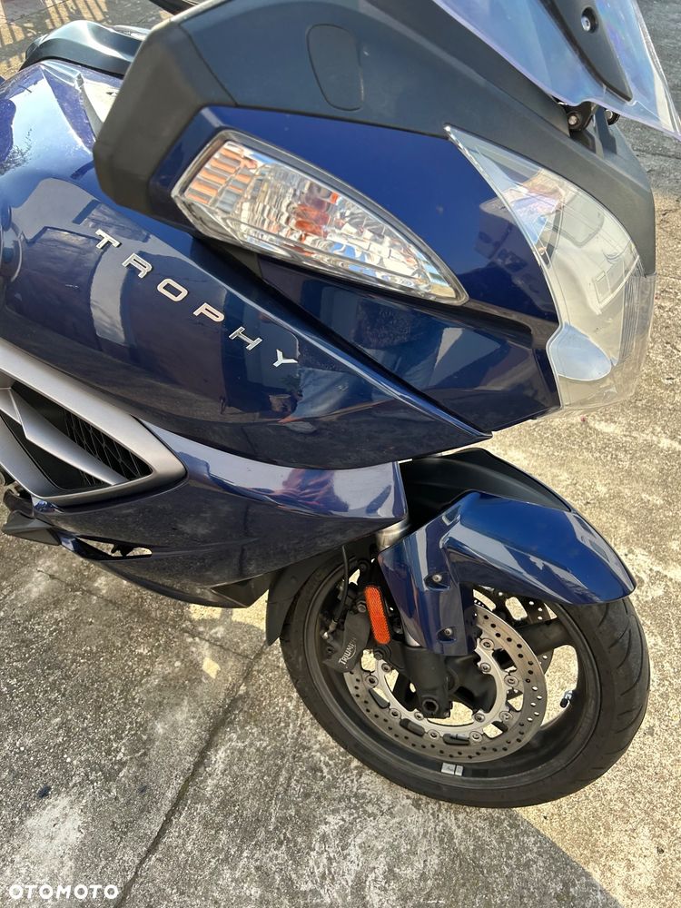 Triumph Trophy - 16