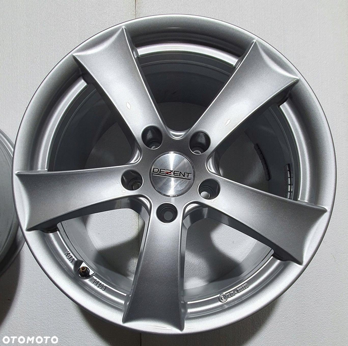BMW MINI DEZENT 17" 5x120x72,6 ET43 NF4 - 7
