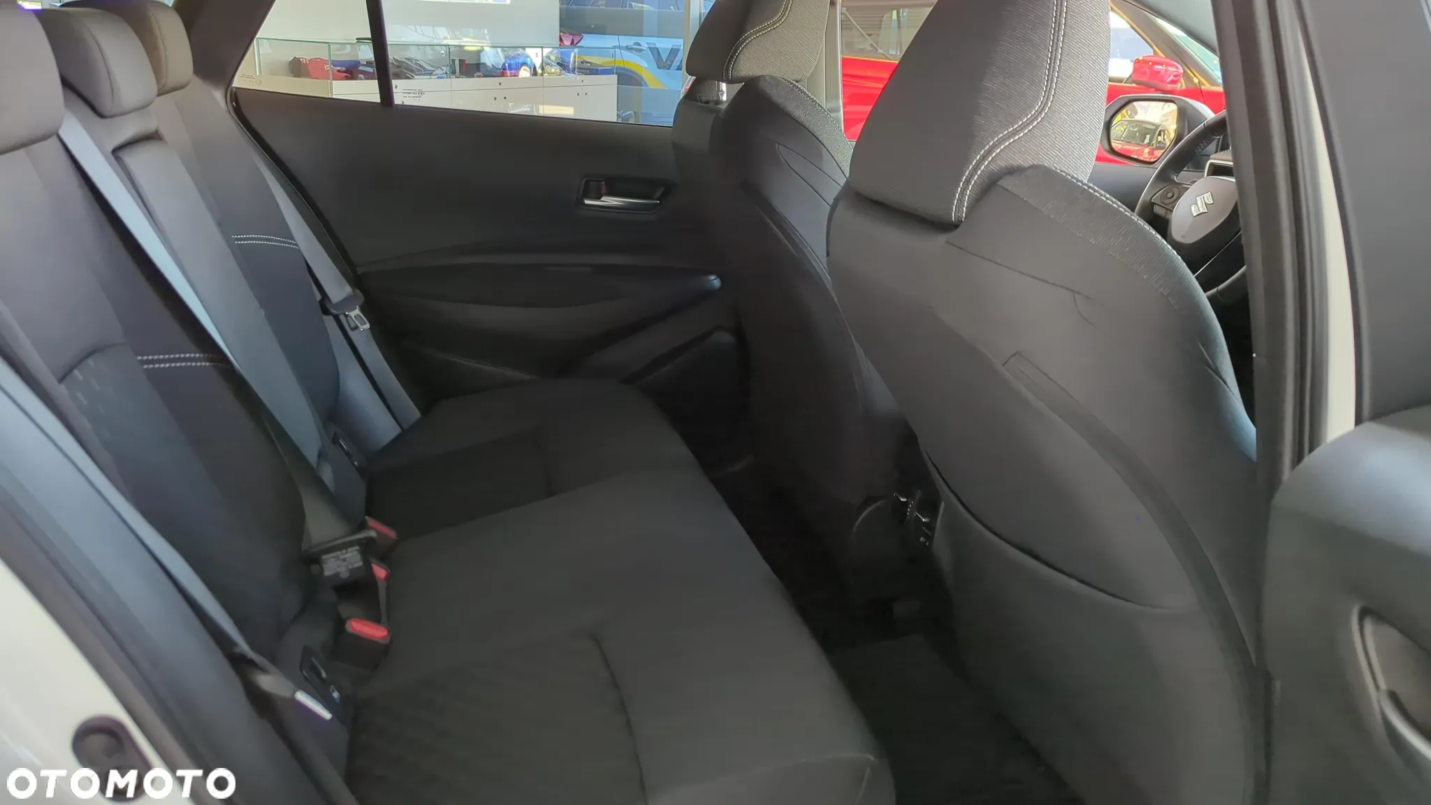 Suzuki Swace 1.8 Hybrid Premium Plus CVT - 27