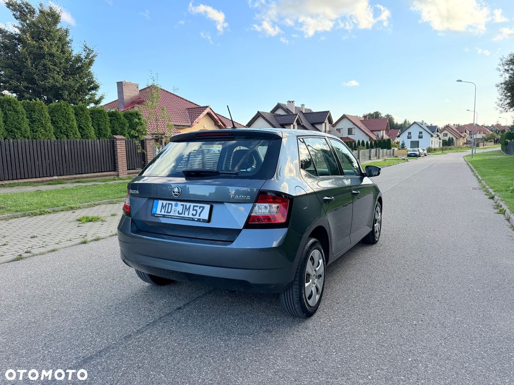 Skoda Fabia - 4
