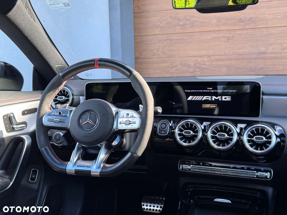 Mercedes-Benz CLA AMG 45 S 4-Matic 8G-DCT - 29