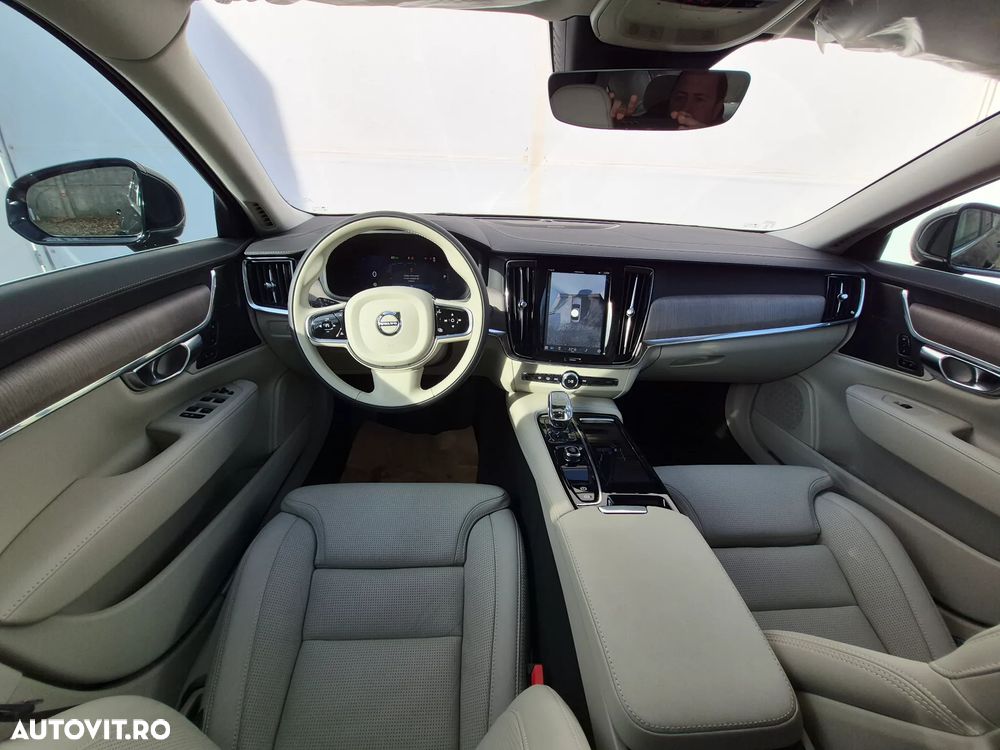 Volvo S90 Recharge T8 AWD Plus Bright - 24