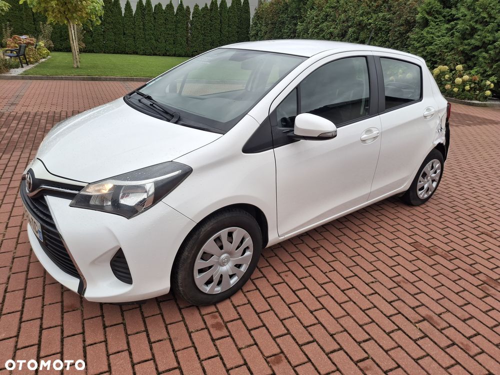 Toyota Yaris 2017 photo 5