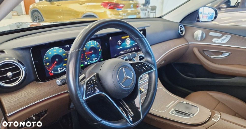 Mercedes-Benz Klasa E - 37