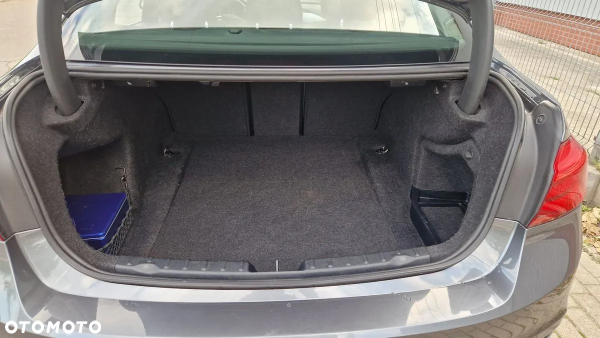 BMW Seria 3 320d Luxury Line - 10
