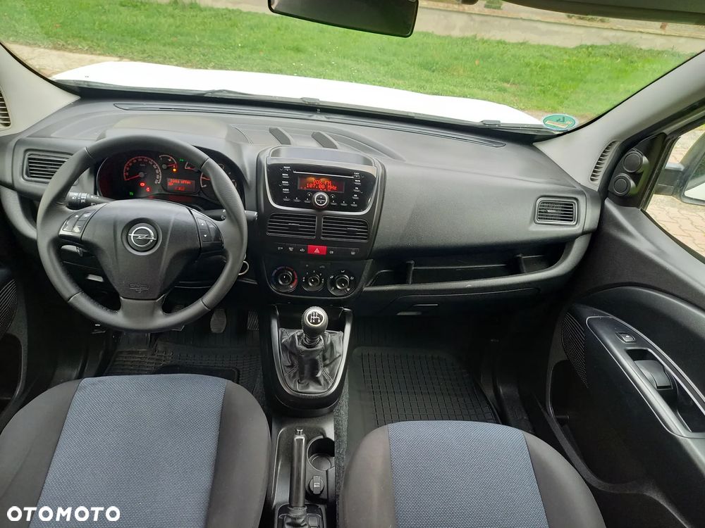 Fiat Doblo 1.4 16V Dynamic - 40