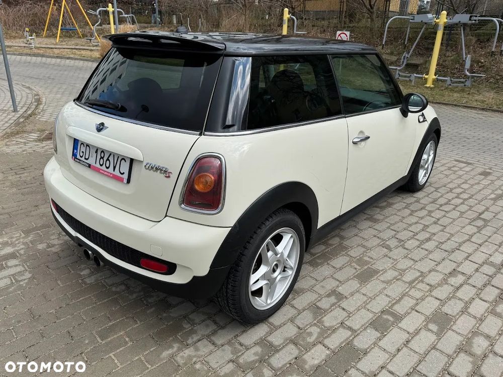 MINI Cooper S - 6
