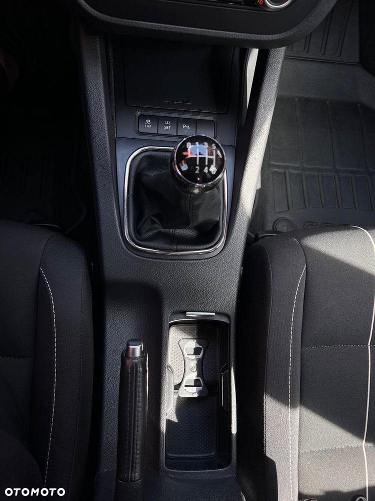 Volkswagen Jetta 1.4 TSI Comfortline - 9