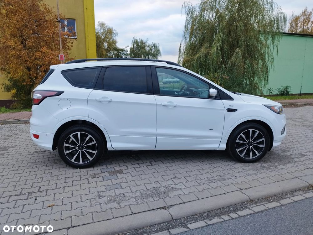 Ford Kuga 2.0 TDCi 4x4 ST-Line - 30