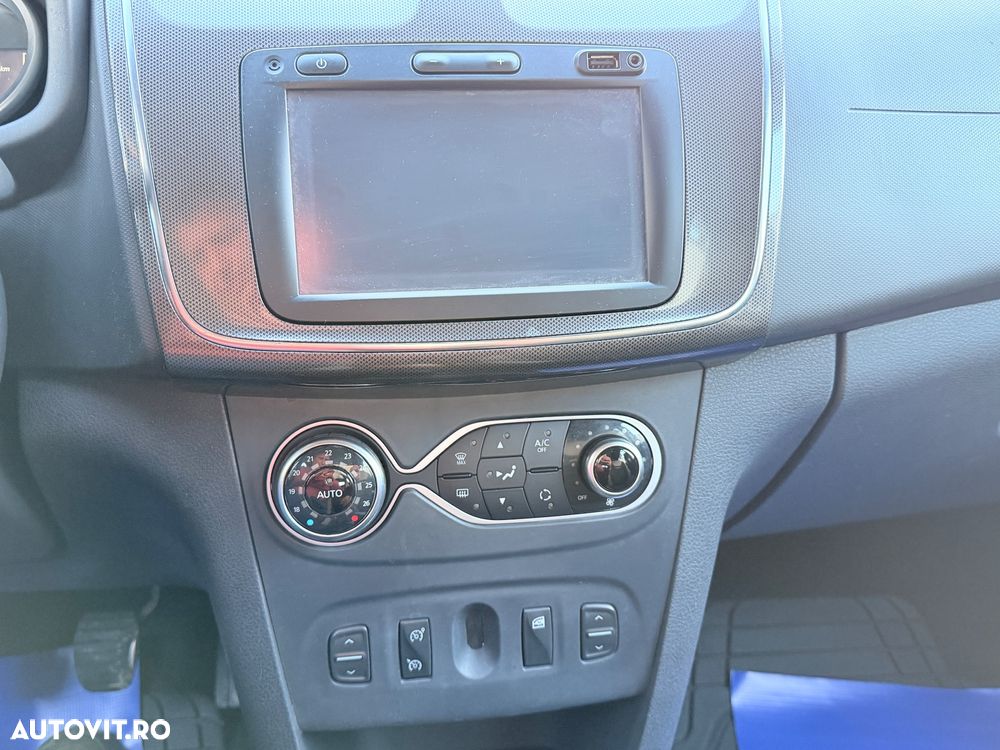 Dacia Logan 1.5 dCi Stepway - 3