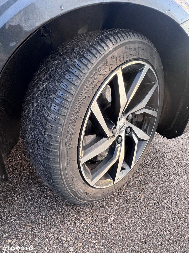 Volvo V60 T6 AWD Twin Engine Geartronic Momentum Pro - 9