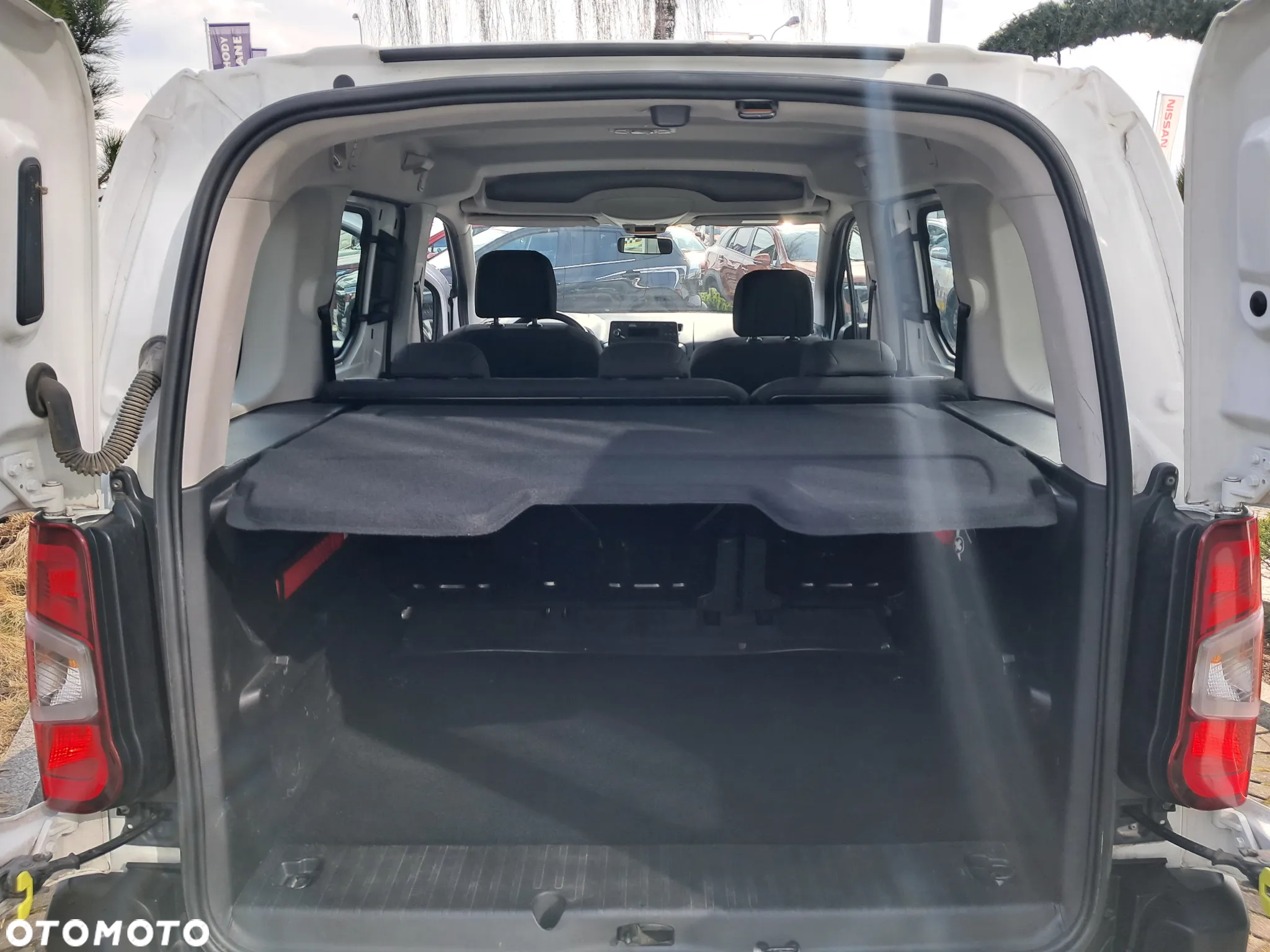 Toyota Proace City Verso Long 1.5 D-4D Business - 8