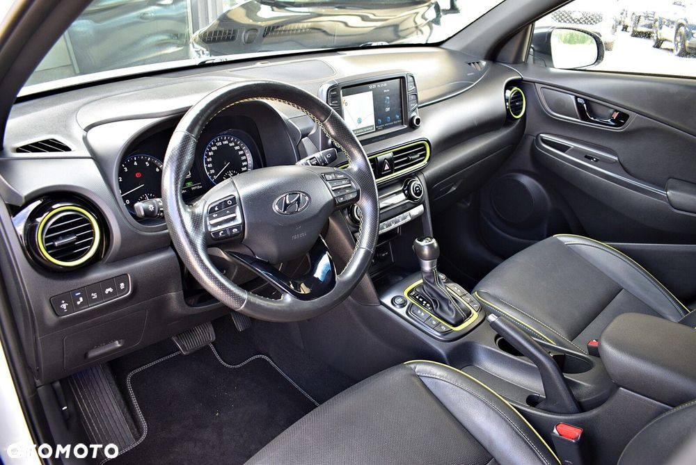 Hyundai Kona - 11