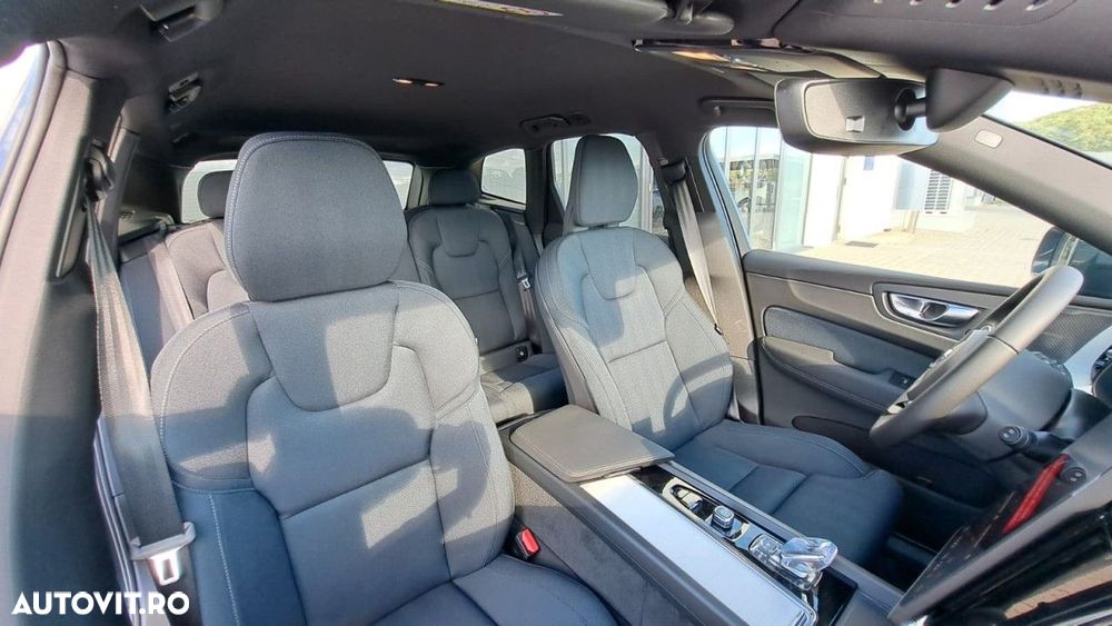 Volvo XC 60 - 6