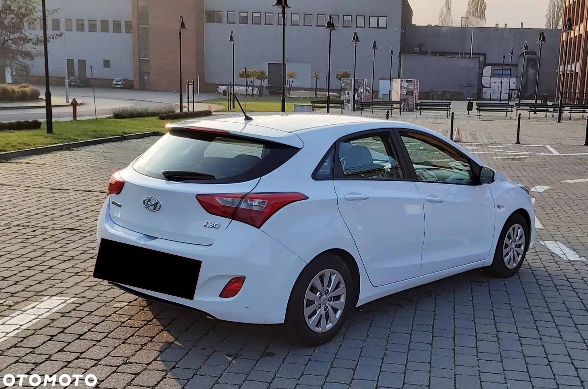 Hyundai i30 1.4 CRDi Comfort - 6