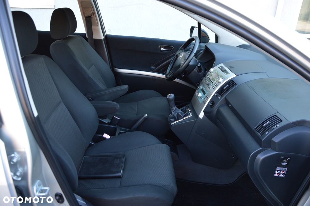 Toyota Corolla Verso 1.6 Sol - 14