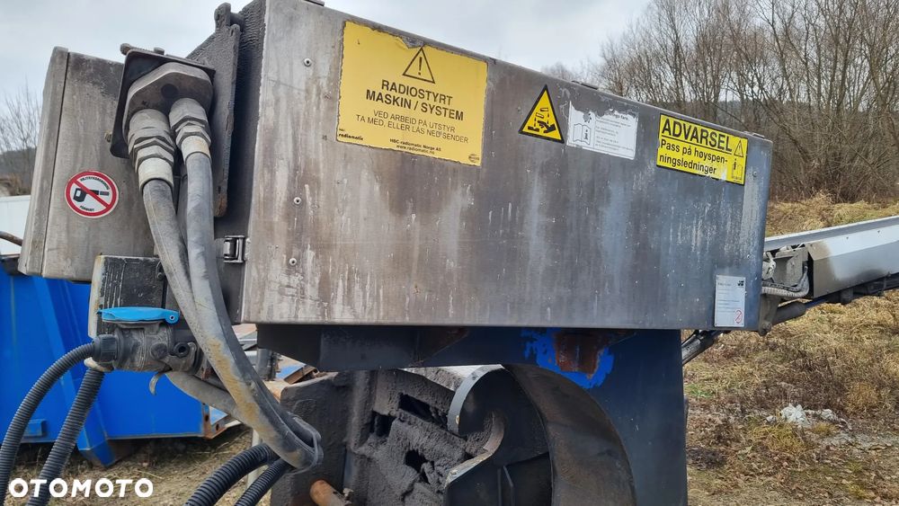 taśmociąg do betonu LIEBHERR LTB 12+4 - 15