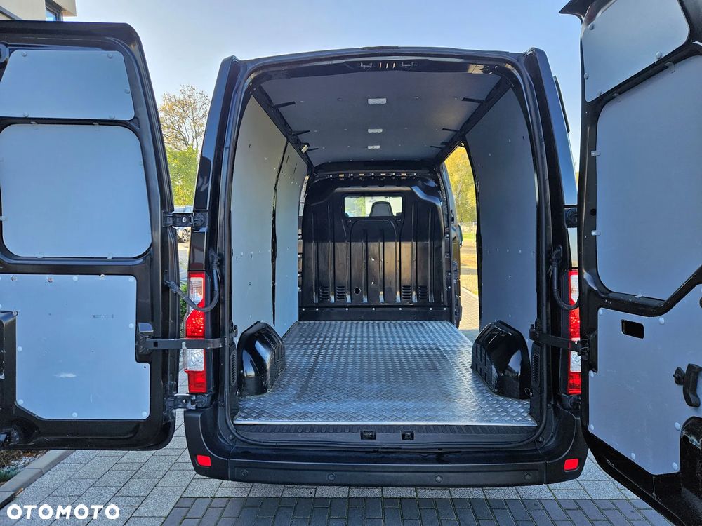 Renault Master L2H2 2.3dCi 130KM - 22