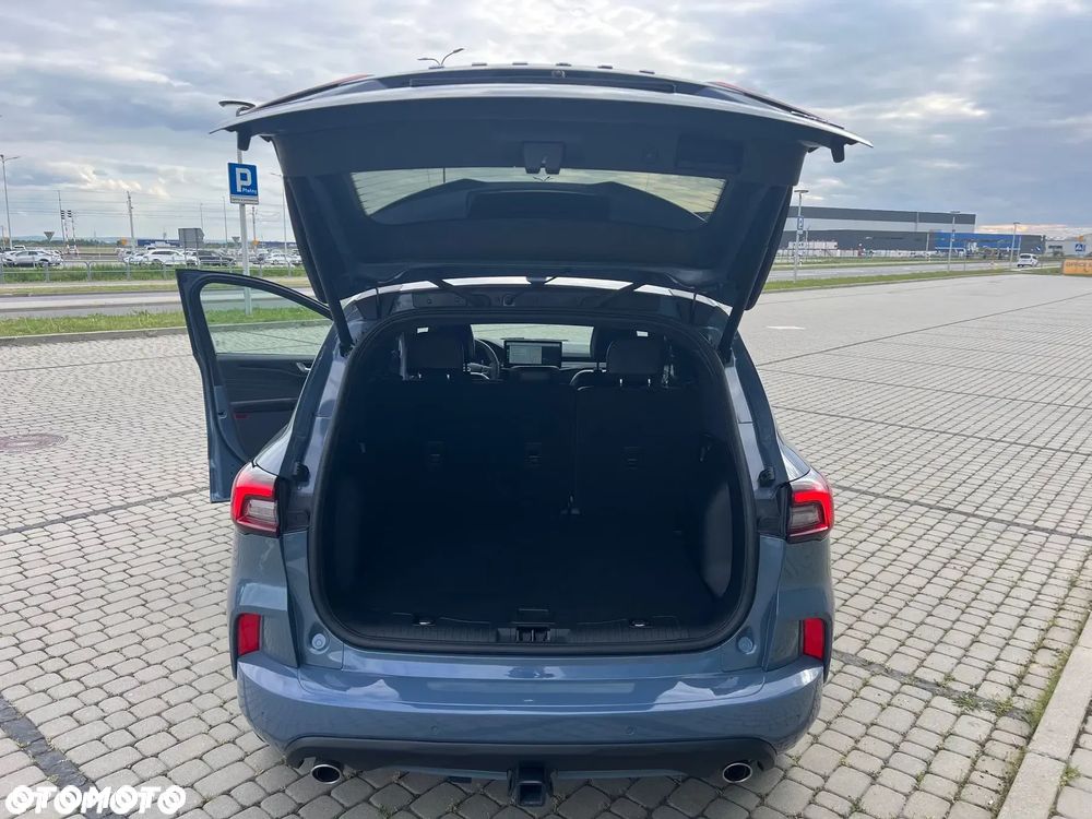 Ford Escape 2.0 EcoBoost AWD Titanium - 16