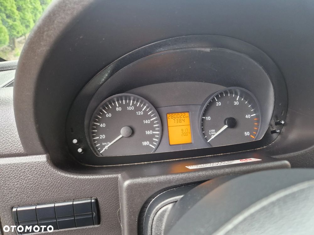 Mercedes-Benz Sprinter 316 - 11