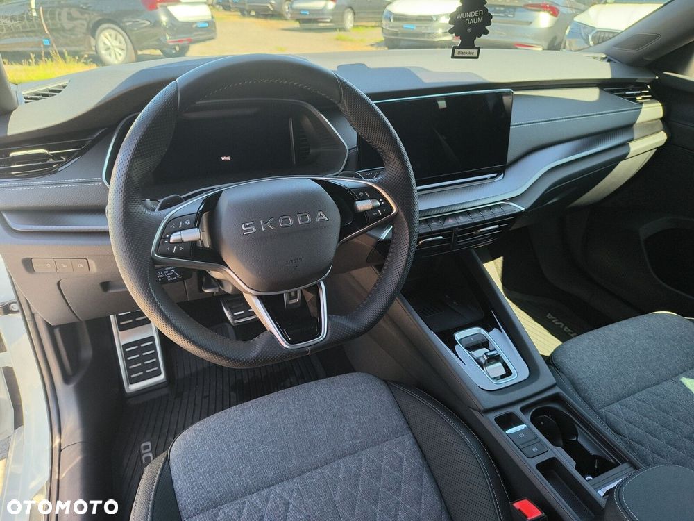 Skoda Octavia 1.5 TSI mHEV Sportline DSG - 10