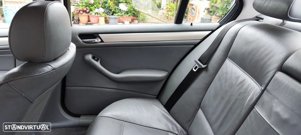 BMW 320 d - 5