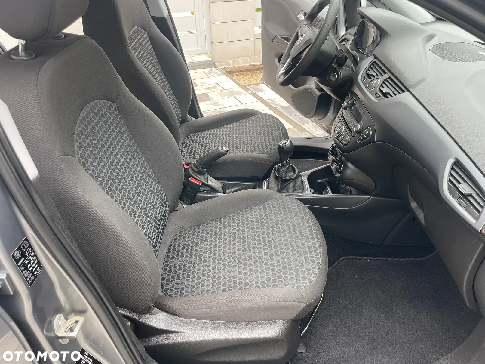 Opel Corsa 1.2 Active - 19