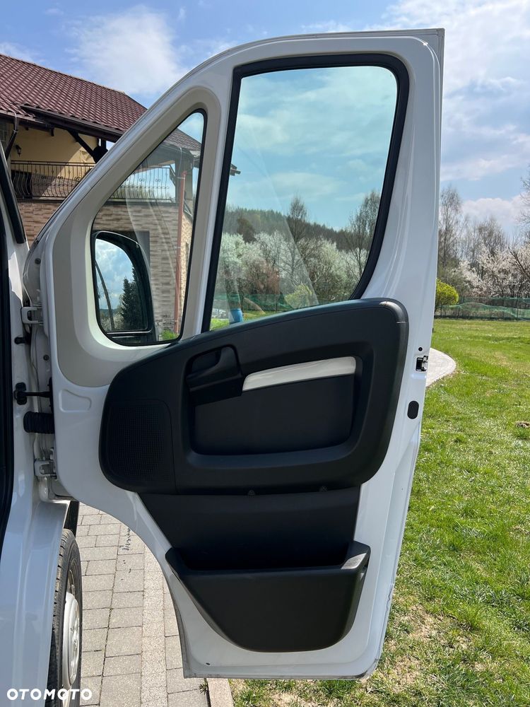 Peugeot Samochód ciężarowy - 7