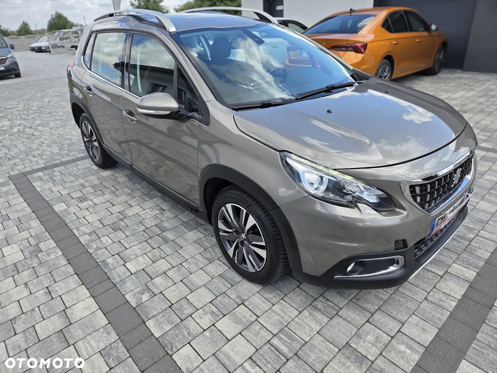Peugeot 2008 PureTech 110 Stop&Start EAT6 Allure - 7