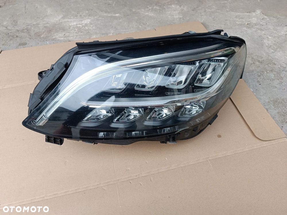 LAMPA PRZÓD PRZEDNIA LEWA FULL LED A2059065906 MERCEDEC C KLASA W205 LIFT - 1