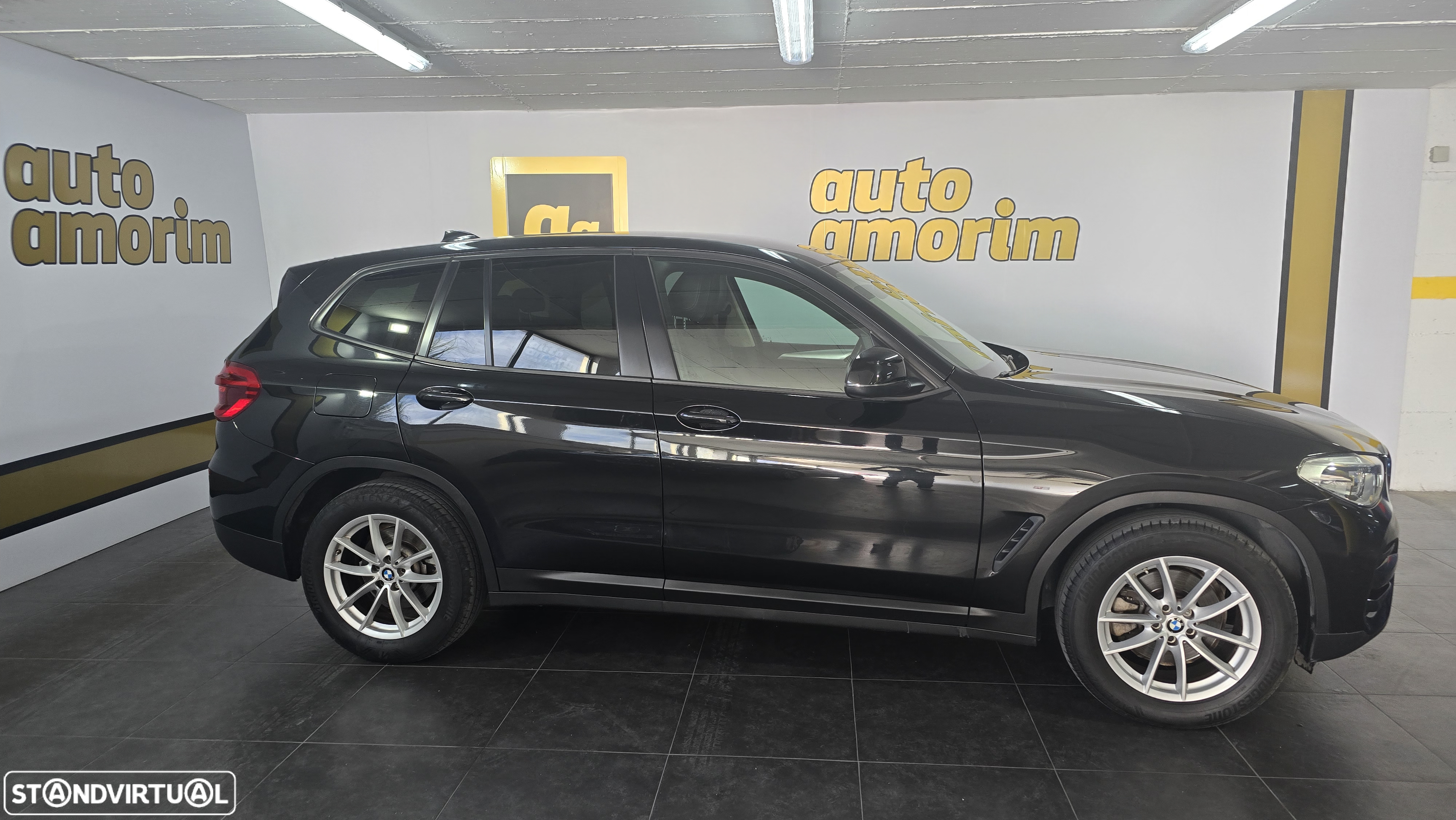 BMW X3 20 d xDrive Advantage Auto - 4