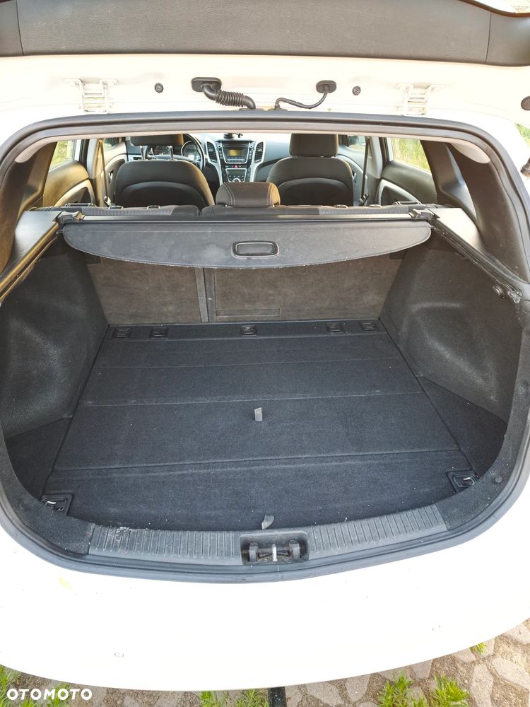 Hyundai i30 1.6 Comfort - 8