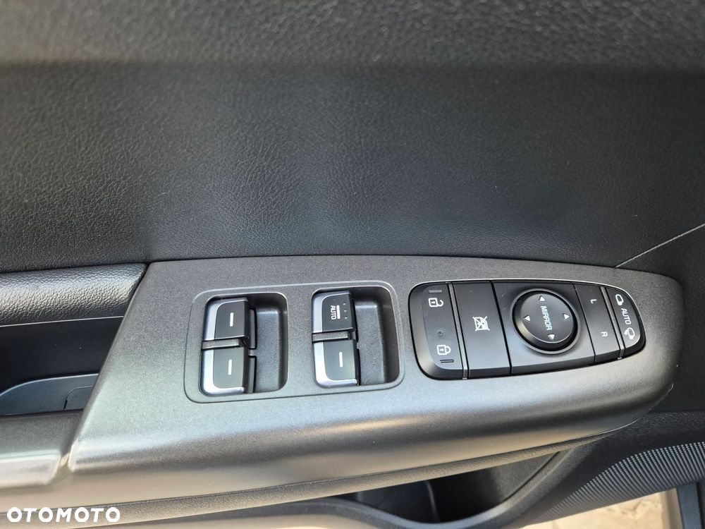 Kia Sportage - 12