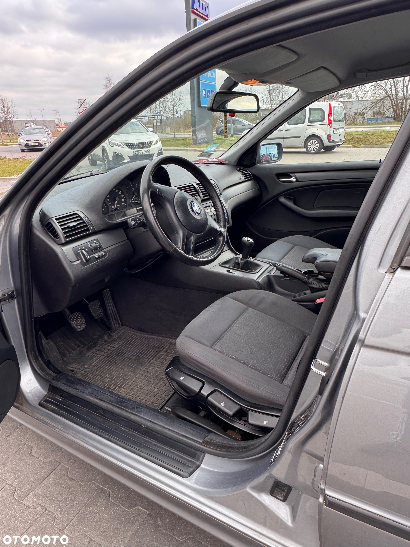 BMW Seria 3 320d - 16
