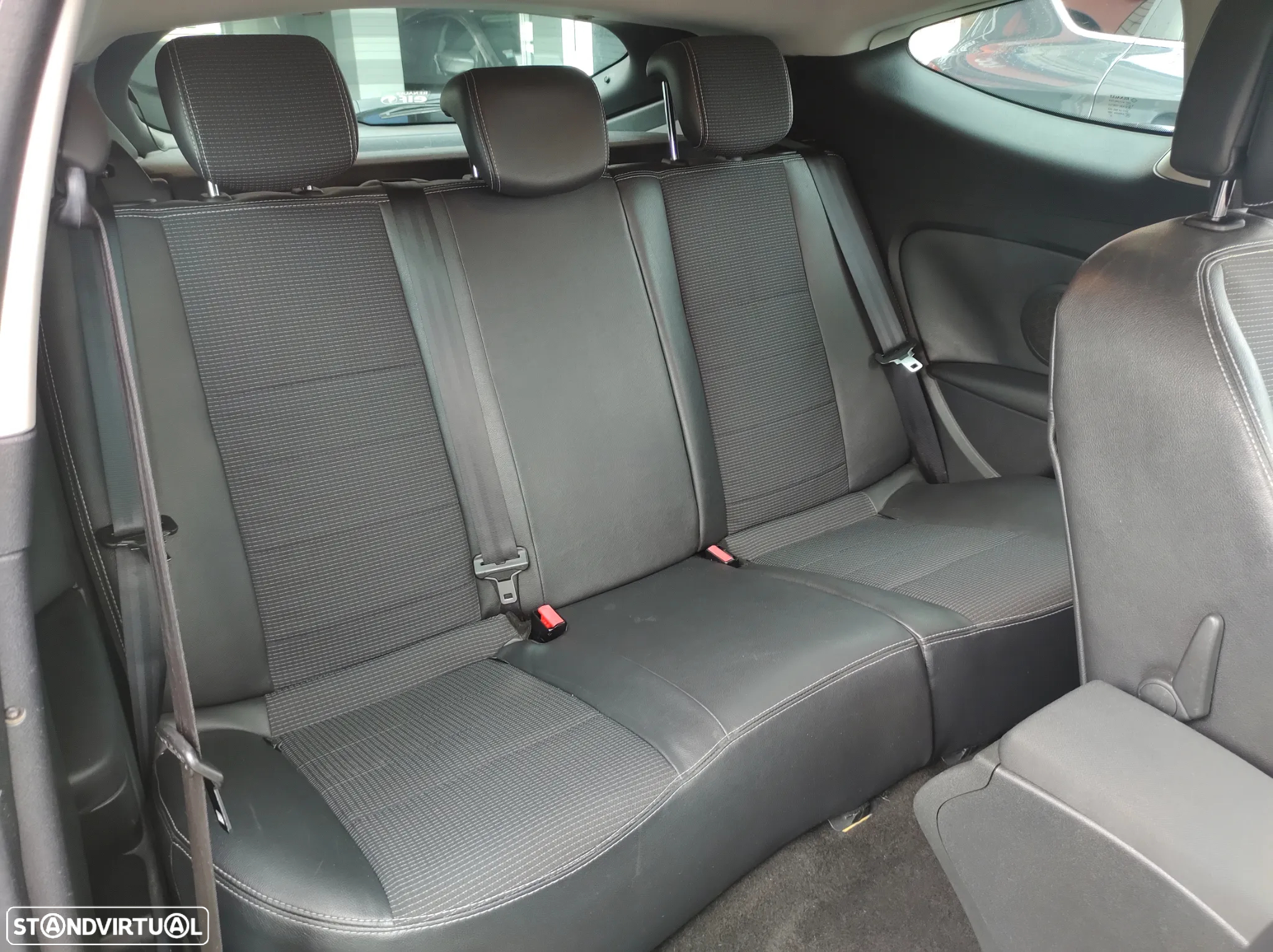 Renault Mégane Coupe 1.5 dCi GT Line SS - 20