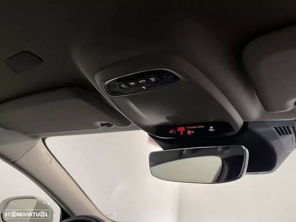 Volvo V60 2.0 T6 AWD TE Inscription - 26