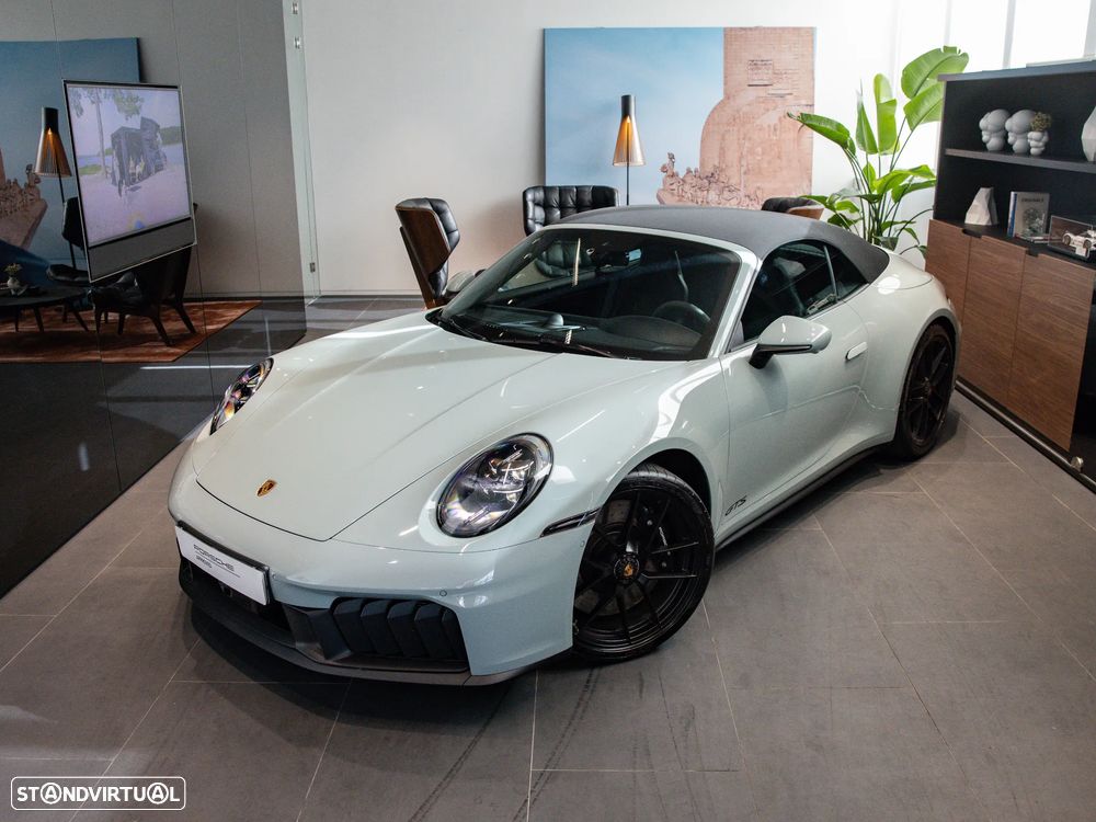 Porsche 911 (992) Carrera GTS - 18