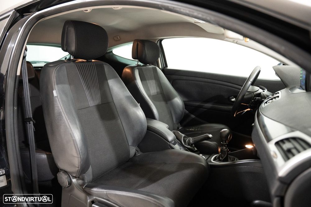 Renault Mégane 1.5 dCi Dynamique S - 15