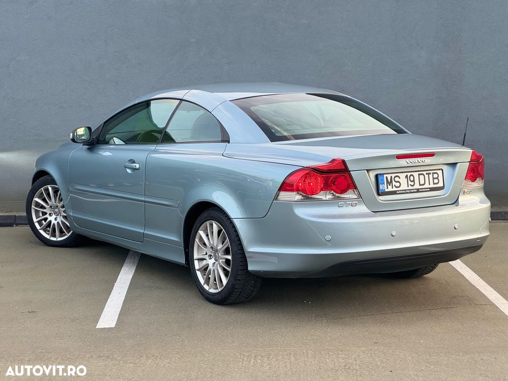 Volvo C70 2.0D Kinetic - 13