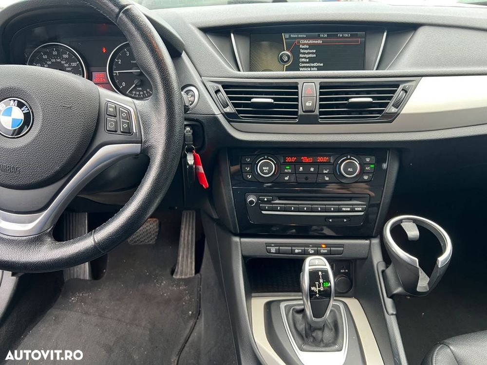 BMW X1 xDrive28i Aut. xLine - 12