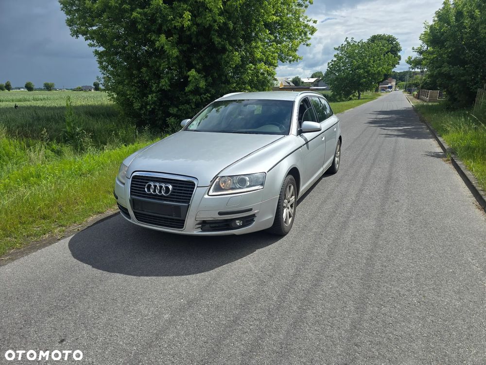 Audi A6 Avant - 1