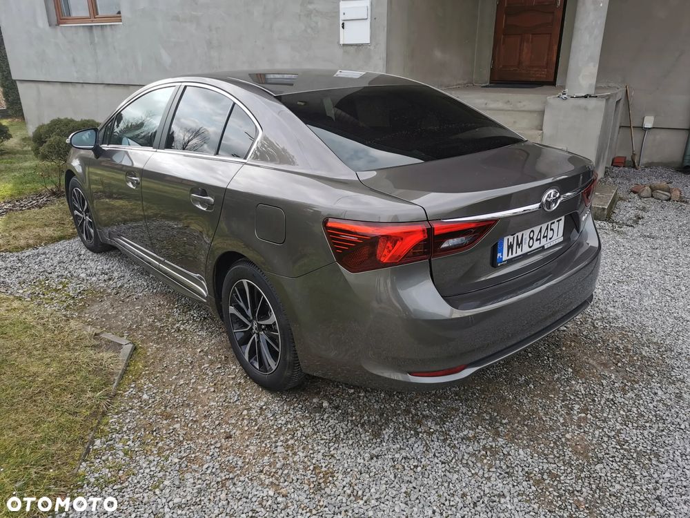 Toyota Avensis 1.8 Prestige MS - 4