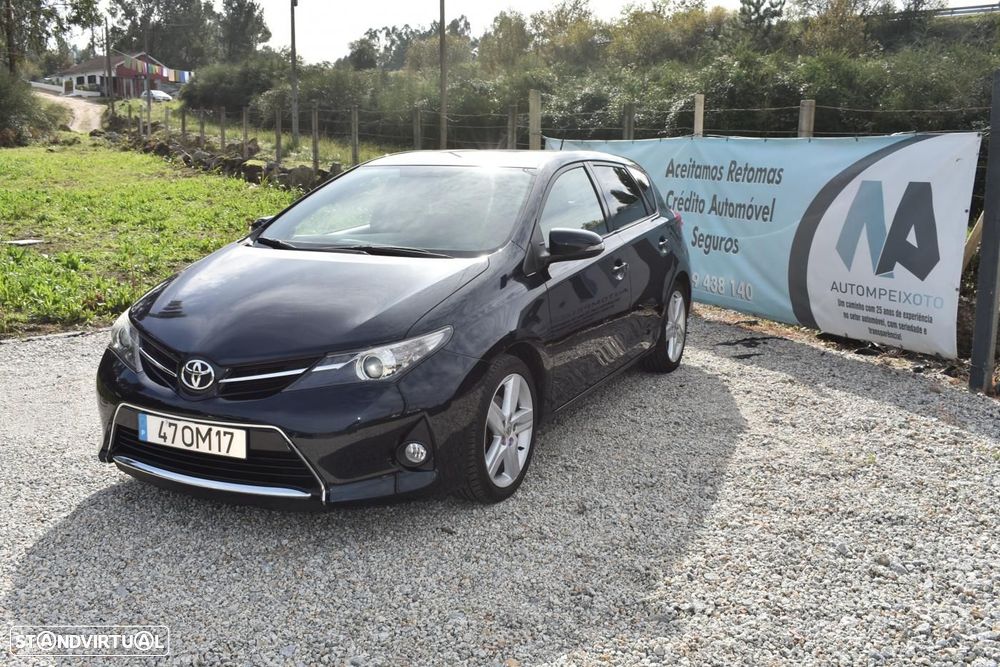 Toyota Auris 1.4 D-4D Comfort - 1