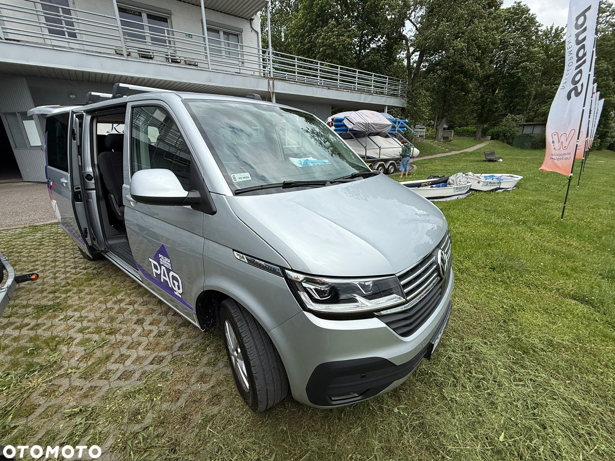 Volkswagen Caravelle 6.1 2.0 TDI L1 Comfortline DSG - 2