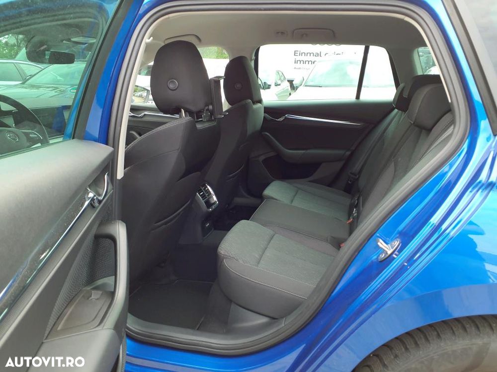 Skoda Octavia 2.0 TDI Style - 10