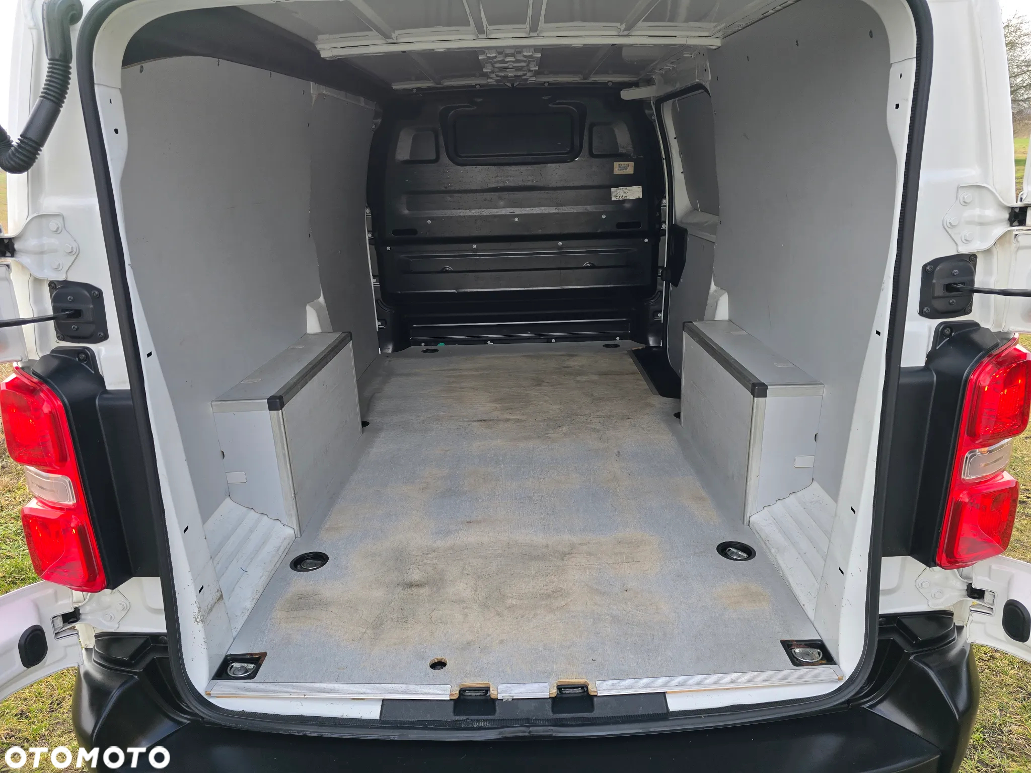 Opel Vivaro - 23