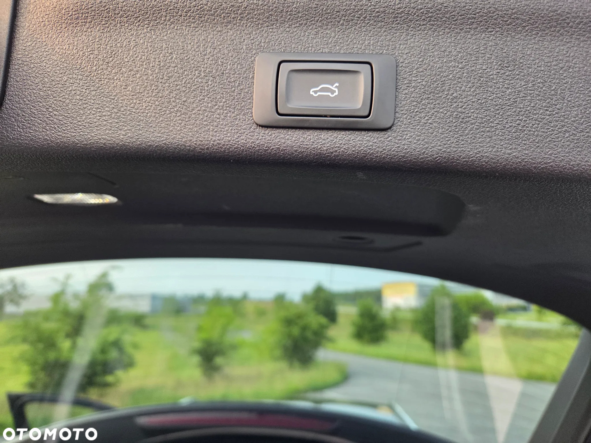 Audi A6 Avant 40 TDI quattro S tronic - 18