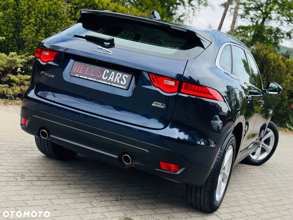 Jaguar F-Pace 25t AWD Prestige - 3